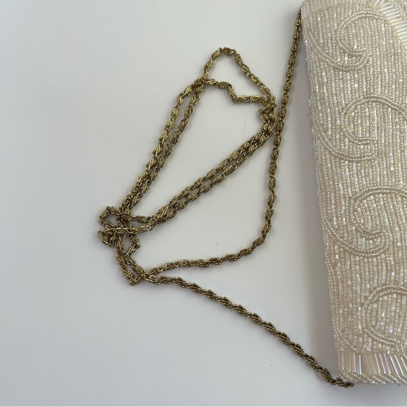Vintage La regale Ivory White Cream Beaded satin purse clutch bag - Picture 5 of 16
